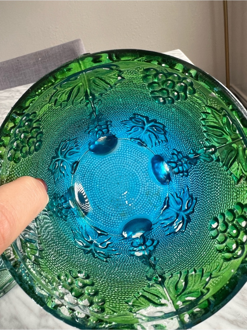 Vintage Flash Glass Blue-Green Decorative Trinket Jar with Lid - Picture 5 of 6